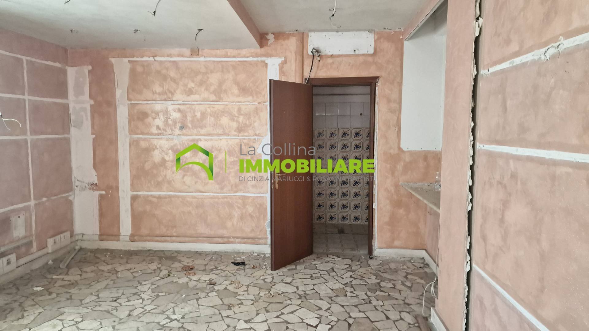 Foto 3 - Locale Commerciale COLLINA DEI PINI, Cisterna di Latina - foto 3