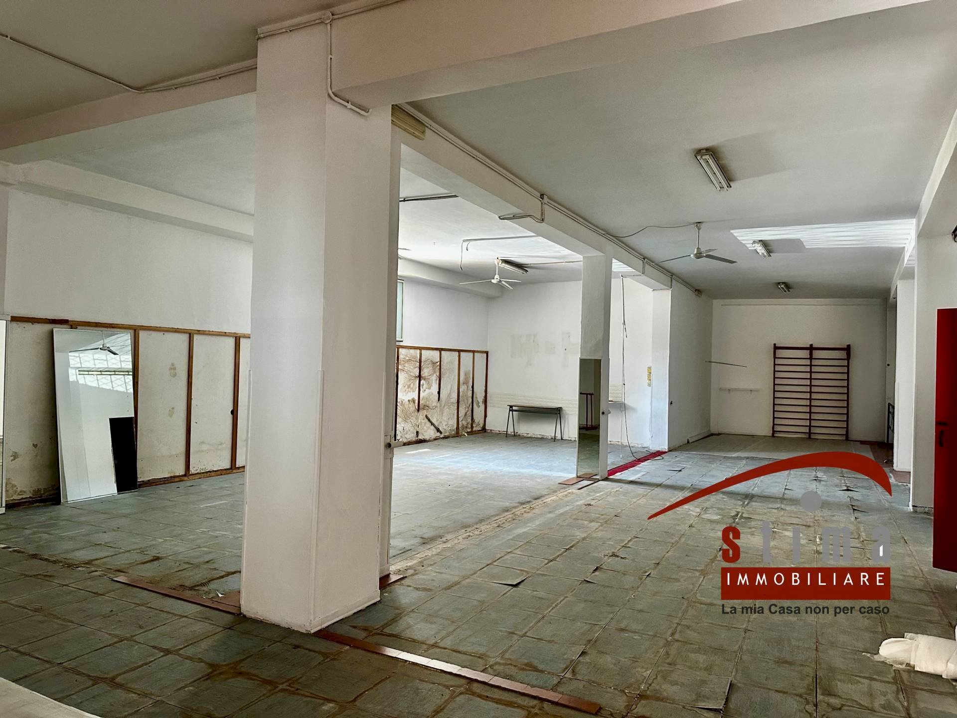 Foto 2 - Magazzino via Paternò
 
7, Siracusa - foto 2