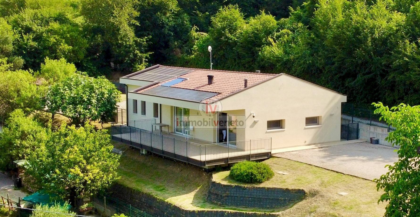 Foto 1 - Casa indipendente VIA GROTTE, Sarego - foto 1