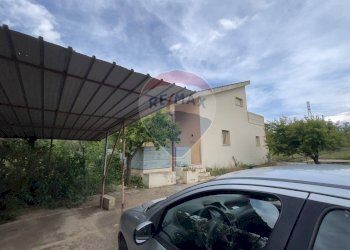 Casa all\'aperto - Villa Santeramo in Colle - foto 1