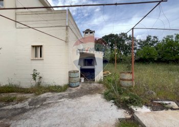 Casa all\'aperto - Villa Santeramo in Colle - foto 6