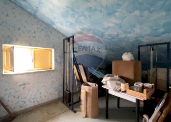 Dispensa di stoccaggio - Villa Santeramo in Colle - foto 16