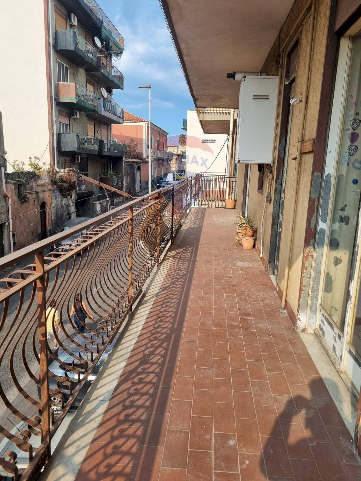 Balcone - Appartamento via cristoforo colombo
 
1, Tremestieri Etneo - foto 1