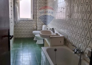 Bagno - Appartamento via cristoforo colombo
 
1, Tremestieri Etneo - foto 8