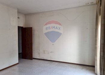 Stanza vuota - Appartamento via cristoforo colombo
 
1, Tremestieri Etneo - foto 12