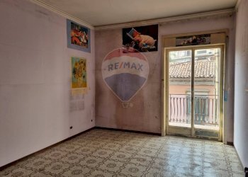 Stanza vuota - Appartamento via cristoforo colombo
 
1, Tremestieri Etneo - foto 15