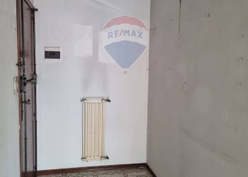 Stanza vuota - Appartamento via cristoforo colombo
 
1, Tremestieri Etneo - foto 21