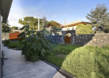 Giardino - Quadrilocale Via Esiodo
 
snc, Mascalucia - foto 6