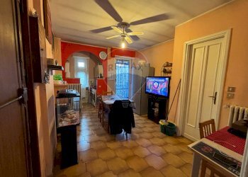 Sala da pranzo - Attico Via Benvenuto Cellini
 
27 BIS, Torino - foto 4