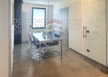 Sala da pranzo - Office Via Case Sparse Europa
13, Nembro - photo 8