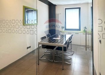 Sala da pranzo - Office Via Case Sparse Europa
13, Nembro - photo 9