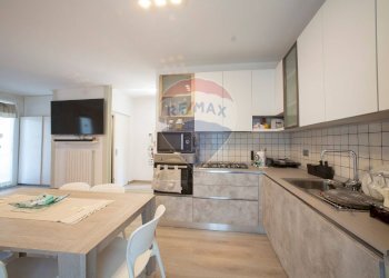 Cucina - Casa semi indipendente Pian Camuno - foto 14