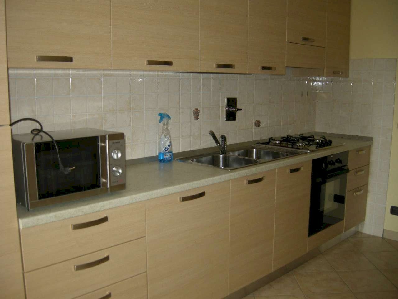 cucina - Appartamento Piazza Santa Maria Maggiore, Mondovì - foto 2