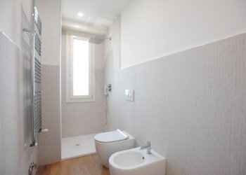 Foto 28 - Three-room apartment Corso Sebastopoli
 
210, Torino - photo 28