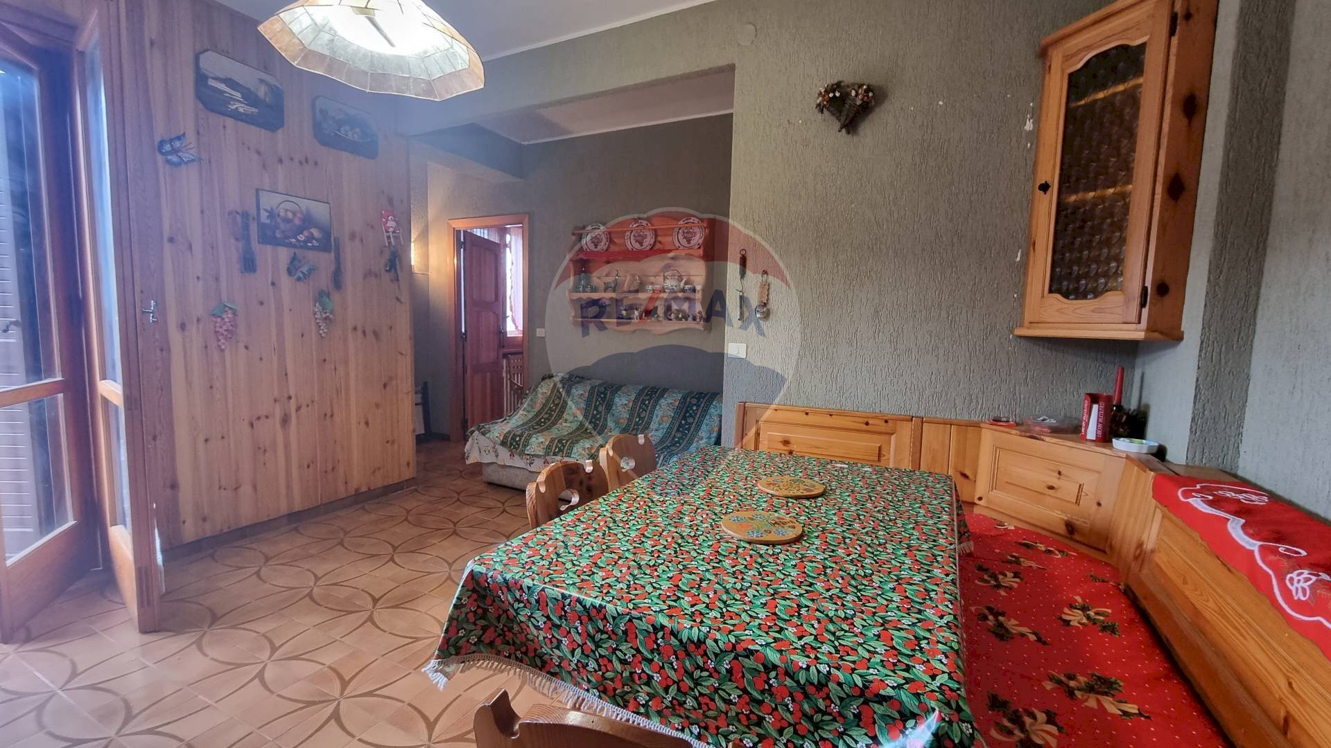 Camera / camera da letto - Three-room apartment Via Roncone
 
1, Roccaraso - photo 3