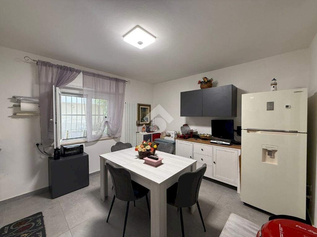 Trilocale Viale Verbania, Riccione - foto 1