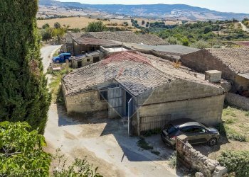 Casa all\'aperto - Rustico C.da Montesano Piano Pozzi - Vaccaria, Modica - foto 1
