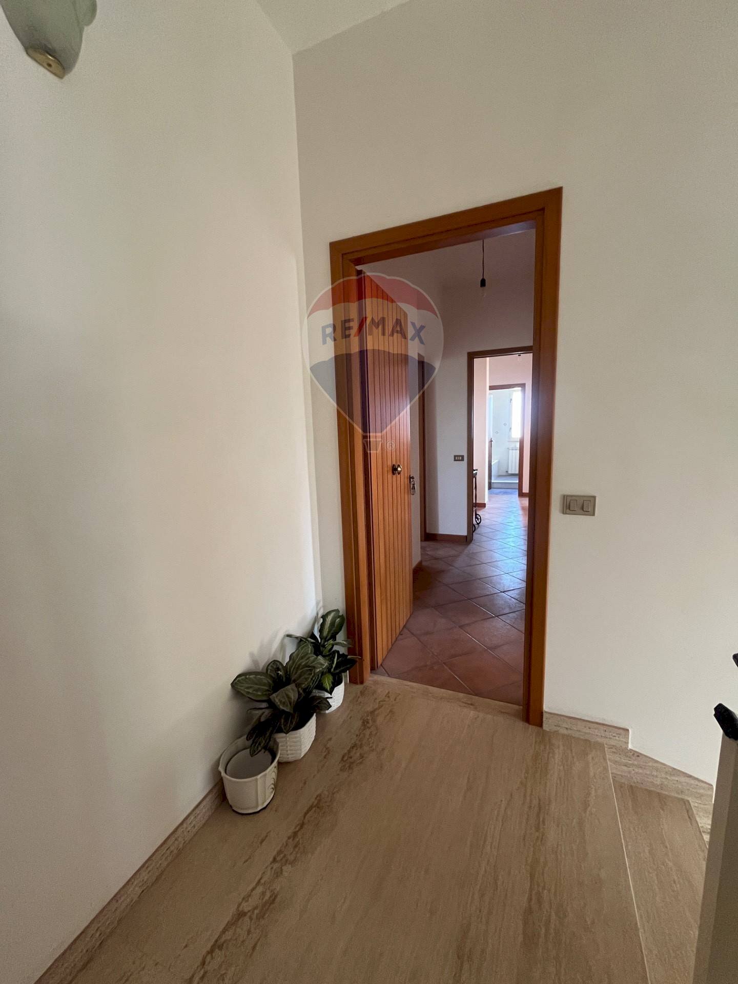 Hall / corridoio - Appartamento via Irlanda
 
13, Menfi - foto 1