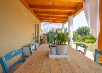 Terrazza - Villa Contrada Sterpari del Garda
 
22, Rocca San Giovanni - foto 11