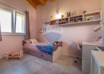 Camera / camera da letto - Villa Contrada Sterpari del Garda
 
22, Rocca San Giovanni - foto 17