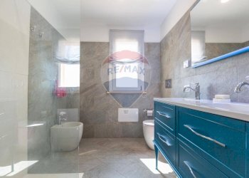 Bagno - Villa Contrada Sterpari del Garda
 
22, Rocca San Giovanni - foto 18