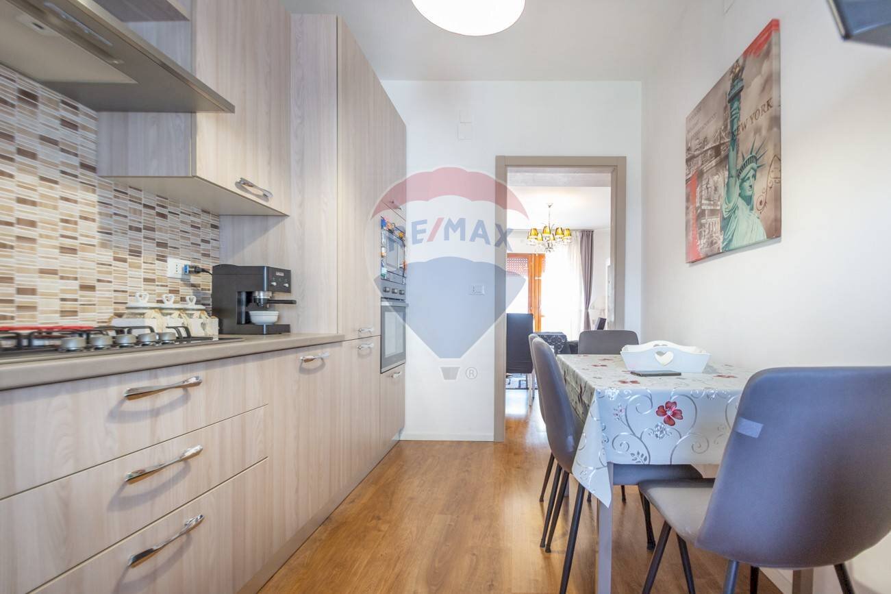 Cucina - Trilocale via degli Ernici
 
10, Chieti - foto 2