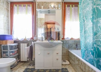 Bagno - Trilocale via degli Ernici
 
10, Chieti - foto 11