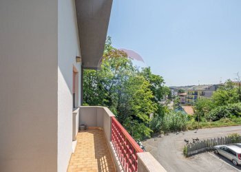 Balcone - Trilocale via degli Ernici
 
10, Chieti - foto 15