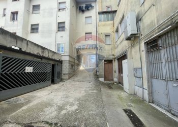 Edificio all\'aperto - Magazzino Campobasso - foto 4