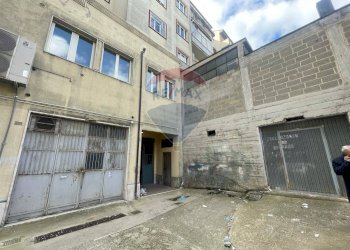 Edificio all\'aperto - Magazzino Campobasso - foto 6
