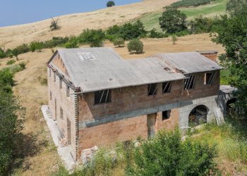 Foto 18 - Rustico Via Calamone, Montelabbate - foto 18