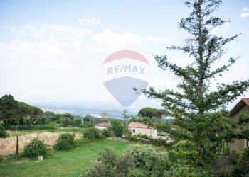 TERRAZZA CON VISTA PANORAMICA - Appartamento VIA GARIBALDI
 
53C, Roccastrada - foto 15