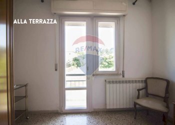 PORTA SUL BALCONE - Appartamento VIA DEL PORTONCINO, QUARTA TRAVERSA
 
3, Roccastrada - foto 38