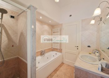 Foto 34 - Three-room apartment Via Nuova
 
12, Camaiore - photo 34