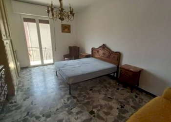 Camera da letto - Three-room apartment via Pontetto, 62, Ceriale - photo 15