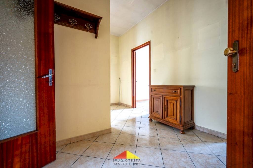 Ingresso - Villa via Giovanni Fraire, 3, Revello - foto 3