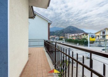 Balcone - Villa via Giovanni Fraire, 3, Revello - foto 12