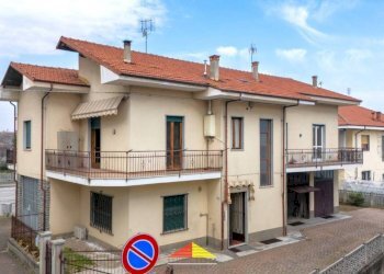 Facciata - Villa via Giovanni Fraire, 3, Revello - foto 19