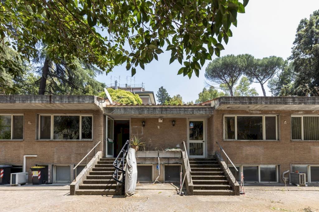 Facciata - Stabile - Palazzo via di Villa Belardi, 40, Roma - foto 2