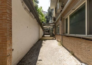 Cortile interno - Stabile - Palazzo via di Villa Belardi, 40, Roma - foto 35