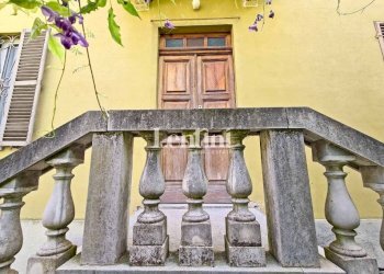 Facciata - Villa via Alessandro Manzoni, Casale Monferrato - foto 6