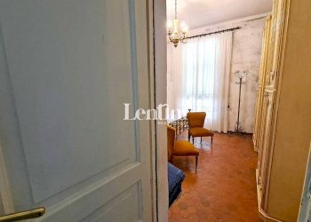 Corridoio - Villa via Alessandro Manzoni, Casale Monferrato - photo 25