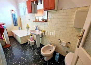 Bagno - Villa via Alessandro Manzoni, Casale Monferrato - foto 29