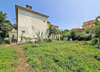 Giardino - Villa via Alessandro Manzoni, Casale Monferrato - foto 34