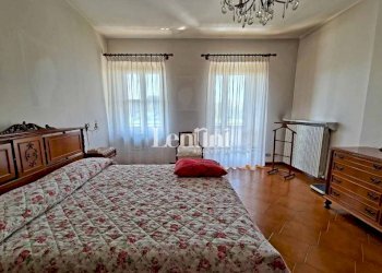 Camera da letto - Villa via Pietro De Giovanni, 7, Casale Monferrato - photo 34