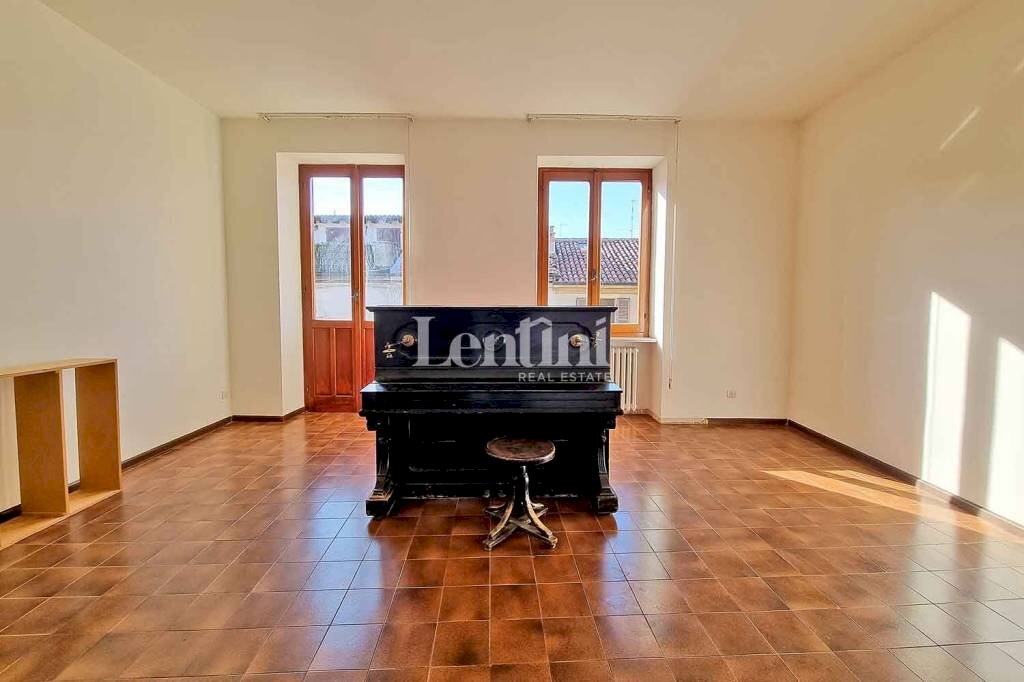 Salone - Stabile - Palazzo via Saletta, Casale Monferrato - foto 1