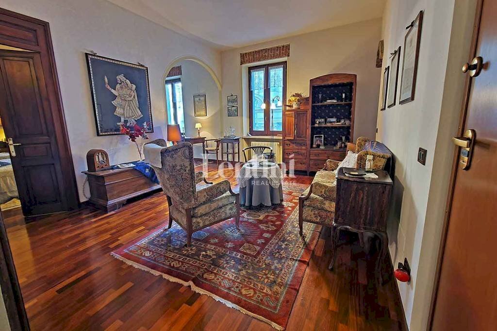 Salone - Three-room apartment via Aurelio Saffi, Casale Monferrato - photo 1