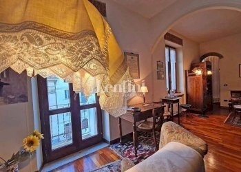 Salone - Trilocale via Aurelio Saffi, Casale Monferrato - foto 4