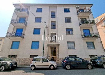 Facciata - Trilocale via Ruffino Aliora, Casale Monferrato - foto 1