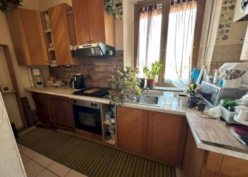 Cucina - Quadrilocale via Luigi Buzzetti, 2, Caronno Varesino - foto 4